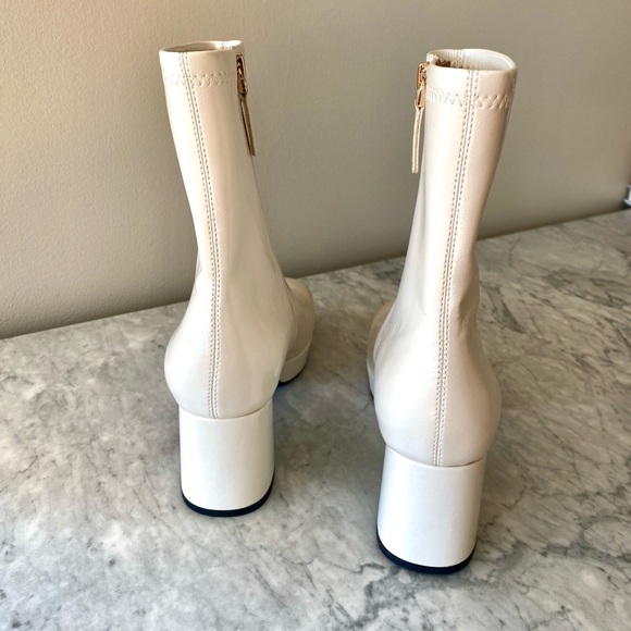 Aerosoles Faux Leather Sussex Boot - Picture 4 of 6